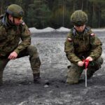 13.10.2021. Nowa Dęba. Szkolenie saperów / ppor. Daniel Woś / ŚBOT