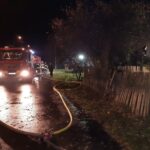 25.10.2021. Błotnica. Pożar domu / straż pożarna