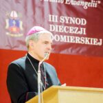 23.10.2021. Sandomierz. Posiedzenie plenarne synodu diecezjalnego. Na zdjęciu: biskup sandomierski Krzysztof  Nitkiewicz / ks. Grzegorz Słodkowski