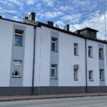 11.10.2021. Chmielnik. Szpital Powiatowy w Chmielniku po termomodernizacji / Wiktor Taszłow / Radio Kielce