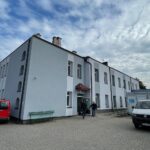 11.10.2021. Chmielnik. Szpital Powiatowy w Chmielniku po termomodernizacji / Wiktor Taszłow / Radio Kielce