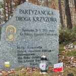 28.10.2021. Wykus. Partyzancka Droga Krzyżowa / Anna Głąb / Radio Kielce