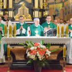 17.10.2021. Sandomierz. Msza święta w bazylice katedralnej w Sandomierzu  z okazji rozpoczęcia synodu ogłoszonego przez papieża Franciszka / ks. Wojciech Kania / sekretarz biskupa Krzysztofa Nitkiewicza