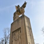 27.10.2021. Końskie. Rynek. Pomnik Tadeusza Kościuszki / Magdalena Galas-Klusek / Radio Kielce