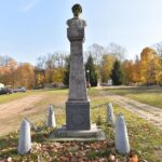 27.10.2021. Końskie. Rynek. Pomnik Tadeusza Kościuszki / Magdalena Galas-Klusek / Radio Kielce