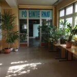 07.10.2021. Kielce. Dawna Szkoła Podstawowa nr 30. Pomieszczenia w jednym z pawilonów, gdzie mają powstać mieszkania komunalne / Marcin Marszałek / Radio Kielce