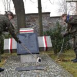 28.10.2021. Terytorialsi odwiedzają groby i miejsca pamięci / ŚBOT