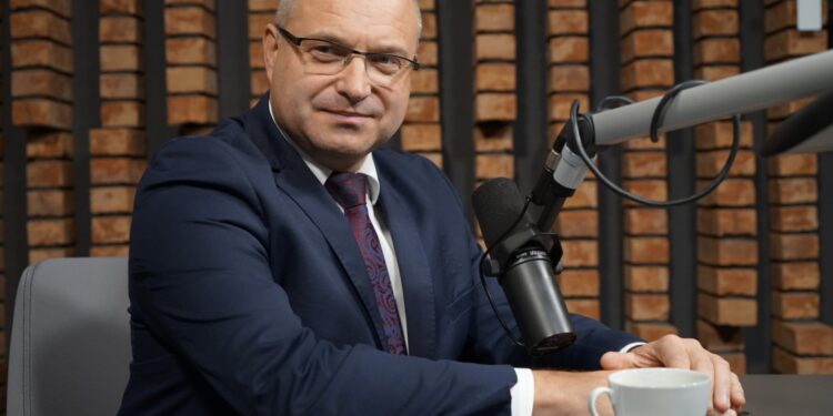 Na zdjęciu: Tomasz Staniek, starosta opatowski / Fot. Robert Felczak - Radio Kielce