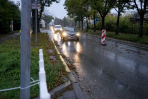 18.10.2021. Kielce. Przebudowa skrzyżowania Alei Solidarności z Aleją Tysiąclecia Państwa Polskiego i ulicą Domaszowską / Piotr Kwaśniewski / Radio Kielce