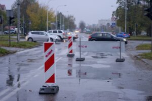 18.10.2021. Kielce. Przebudowa skrzyżowania Alei Solidarności z Aleją Tysiąclecia Państwa Polskiego i ulicą Domaszowską / Piotr Kwaśniewski / Radio Kielce