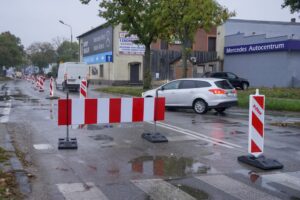 18.10.2021. Kielce. Przebudowa skrzyżowania Alei Solidarności z Aleją Tysiąclecia Państwa Polskiego i ulicą Domaszowską / Piotr Kwaśniewski / Radio Kielce