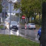 18.10.2021. Kielce. Łamanie przepisów na ulicy Domaszowskiej / Piotr Kwaśniewski / Radio Kielce