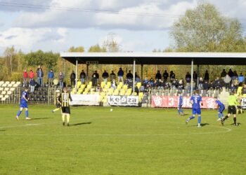 23.10.2021. Połaniec. Mecz: Czarni Połaniec - Wisła Sandomierz / Maciej Makuła / Radio Kielce