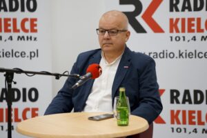 31.10.2021. Studio Polityczne Radia Kielce. Na zdjęciu: Jacek Skórski - Nowa Lewica / Piotr Kwaśniewski / Radio Kielce