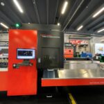 19.10.2021. Kielce. Targi Kielce. „Przemysłowa Wiosna w Targach Kielce”. Wycinarka laserowa / Paulina Michta / Radio Kielce