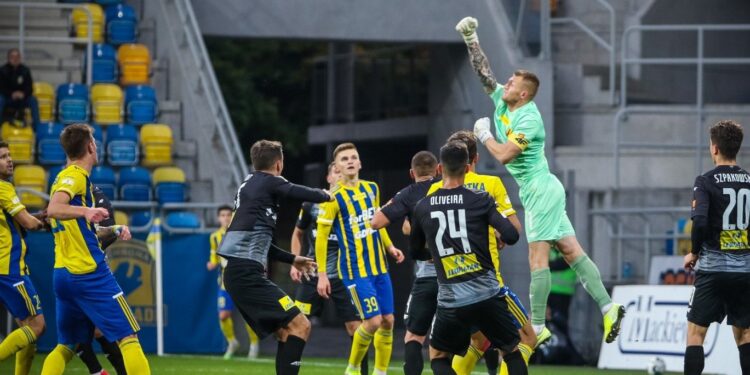 08.10.2021. Gdynia. 12. kolejka Fortuna 1 ligi: Arka - Korona Kielce / Arka Gdynia / Twitter