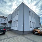 11.10.2021. Chmielnik. Szpital Powiatowy w Chmielniku po termomodernizacji / Wiktor Taszłow / Radio Kielce