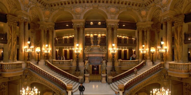 Opera Garnier w Paryżu / wikipedia.org