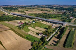 04.10.2021. Trasa S7. Odcinek Widoma - Szczepanowice / Jarosław Kubalski / Radio Kielce