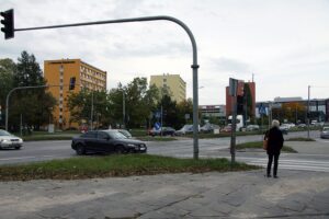 11.10.2021. Kielce. Skrzyżowanie Alei Solidarności, Alei Tysiąclecia Państwa Polskiego i ulicy Domaszowskiej / Jakub Snoch / Radio Kielce