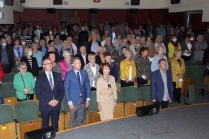 12.10.2021. Kielce. Inauguracja na Kieleckim Uniwersytecie III Wieku „Ponad Czasem” / Jakub Snoch / Radio Kielce