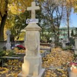 29.10.2021. Sandomierz. Wyremontowane nagrobki przez Społeczny Komitet Odnowy Cmentarza Katedralnego w Sandomierzu / Grażyna Szlęzak-Wójcik / Radio Kielce