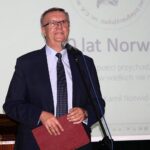 22.10.2021. Kielce. Dom Środowisk Twórczych. Konkursy poświęcone Cyprianowi Kamilowi Norwidowi. Na zdjęciu: Andrzej Zdeb - dyrektor III LO w Kielcach / Jakub Snoch / Radio Kielce