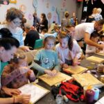 03.10.2021. Pacanów. 12. Zjazd Postaci Bajkowych w Pacanowie / Marta Gajda-Kruk / Radio Kielce