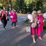 05.10.2021. Busko-Zdrój. 9. Marsz Różowej Wstążeczki / Marta Gajda-Kruk / Radio Kielce