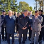 14.10.2021. Skarżysko-Kamienna. Oddanie do użytku nowego budynku Powiatowego Inspektorat Weterynarii. Na zdjęciu (od lewej): Zbigniew Koniusz - wojewoda świętokrzyski, Andrzej Bętkowski - marszałek województwa, senator Jarosław Rusiecki, Bogdan Konopla - wojewódzki lekarz weterynarii, Krzysztof Bąk - powiatowy lekarz weterynarii w Skarżysku / Anna Głąb / Radio Kielce