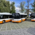01.10.2021. Sandomierz. Przekazanie przyjaznych dla środowiska autobusów / Grażyna Szlęzak-Wójcik / Radio Kielce