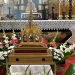 10.10.2021. Sandomierz. Uroczystości ku czci bł Wincentego Kadłubka. Msza święta. Na zdjęciu: relikwiarz bł. Wincentego Kadłubka / Grażyna Szlęzak-Wójcik / Radio Kielce