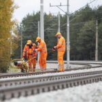 17.10.2021. Wrzosówka. Naprawa torowiska / Wiktor Taszłow / Radio Kielce