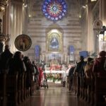 18.10.2021. Wąchock. 70. rocznica powrotu cystersów do Wąchocka. Msza święta której przewodniczył kardynał Stanisław Dziwisz / Wiktor Taszłow / Radio Kielce