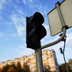 21.10.2021. Kielce. Awaria sygnalizacji świetlnej na skrzyżowaniu ulic Świętokrzyskiej, Jesionowej i Warszawskiej / Wiktor Taszłow / Radio Kielce