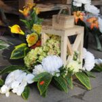 21.10.2021. Kielce. Przygotowania na Wszystkich Świętych. Kwiaty / Wiktor Taszłow / Radio Kielce