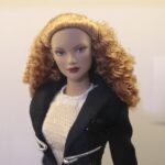 22.10.2021. Kielce. Muzeum Zabawek i Zabawy. Wystawa „Od szmacianki do lalki Barbie. Rola kobiety i kanony kobiecego piękna na przestrzeni wieków” / Wiktor Taszłow / Radio Kielce