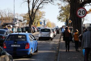 30.10.2021. Kielce. Cmentarz Stary / Wiktor Taszłow / Radio Kielce