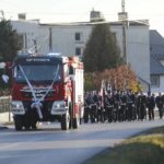 30.10.2021. Rykoszyn. Przekazanie nowego wozu strażackiego / Wiktor Taszłow / Radio Kielce