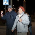 31.10.2021. Kielce. Noc Świętych. Kościół NMP Matki Kościoła w Kielcach-Dąbrowie. Msza święta i procesja / Wiktor Taszłow / Radio Kielce