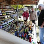 03.10.2021. Tokarnia. Piknik pszczelarski / Wiktor Taszłow / Radio Kielce