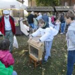 03.10.2021. Tokarnia. Piknik pszczelarski / Wiktor Taszłow / Radio Kielce