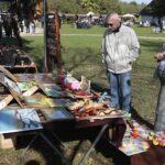 03.10.2021. Tokarnia. Piknik pszczelarski / Wiktor Taszłow / Radio Kielce