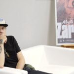 05.10.2021. Kielce. Konferencja prasowa przed spektaklem "Zaraza". Na zdjęciu: Mirek Kaczmarek – scenograf / Wiktor Taszłow / Radio Kielce