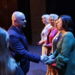 15.10.2021. Kielce. Uroczystość wręczenia odznaczeń i nagród dla pracowników oświaty z okazji Dnia Edukacji Narodowej. Odznaczenia wręcza Rafał Nowak - wicewojewoda świętokrzyski / Wiktor Taszłow / Radio Kielce