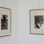 15.10.2021. Kielce. Wystawa zdjęć Zdzisława Beksińskiego w Galerii Winda / Wiktor Taszłow / Radio Kielce