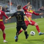 15.10.2021. Kielce. Mecz Korona Kielce - Widzew Łódź / Wiktor Taszłow / Radio Kielce