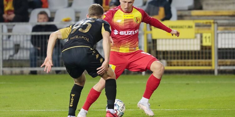 15.10.2021. Kielce. Mecz Korona Kielce - Widzew Łódź / Wiktor Taszłow / Radio Kielce