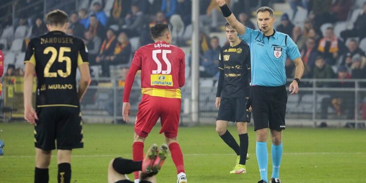 15.10.2021. Kielce. Mecz Korona Kielce - Widzew Łódź / Wiktor Taszłow / Radio Kielce