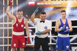 15.10.2021. Kielce. Suzuki Boxing Night 8. Walka: Karol Pawlina (Polska) – Daniel Adamiec (Polska) / Wiktor Taszłow / Radio Kielce